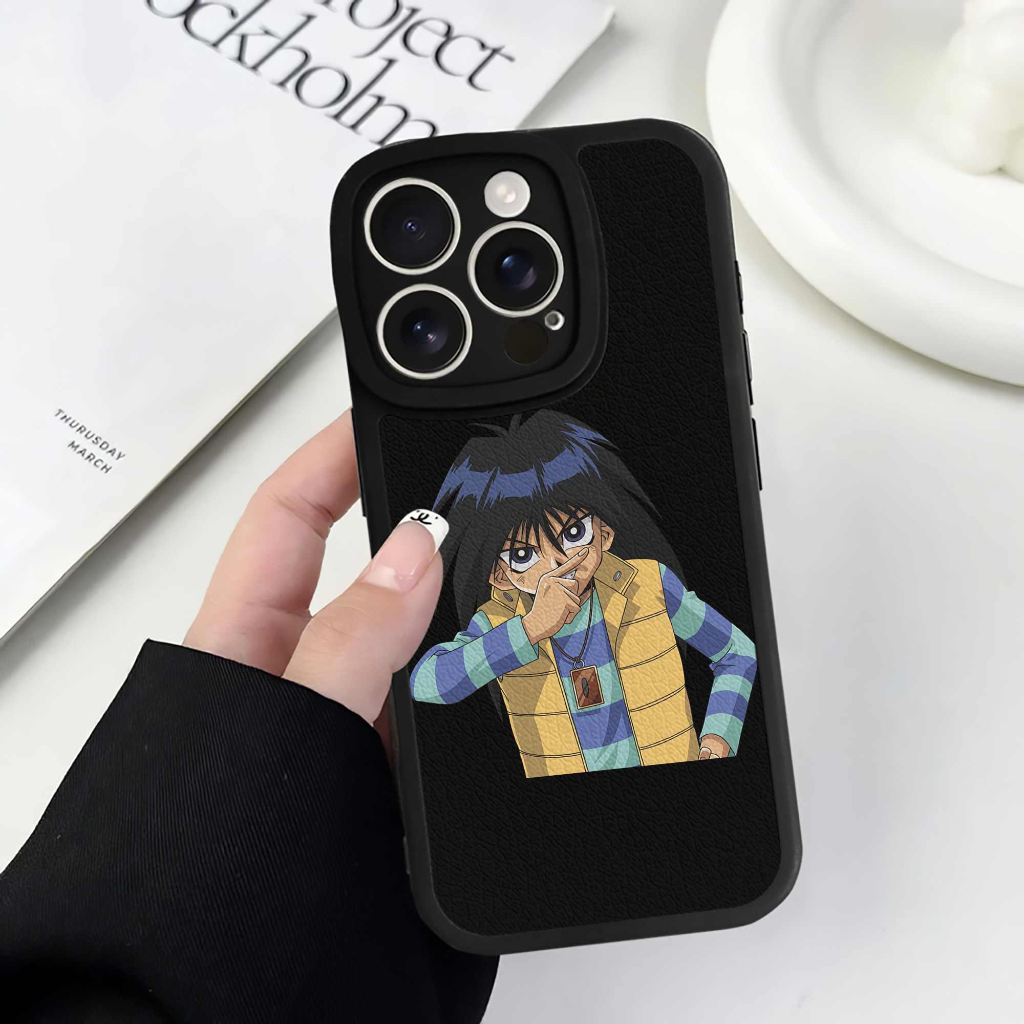 遊☆戯☆王 Yu-Gi-Oh! 【iPhone 16シリーズ対応】シリコンスマホケース（レザー調） 材質：シリコン